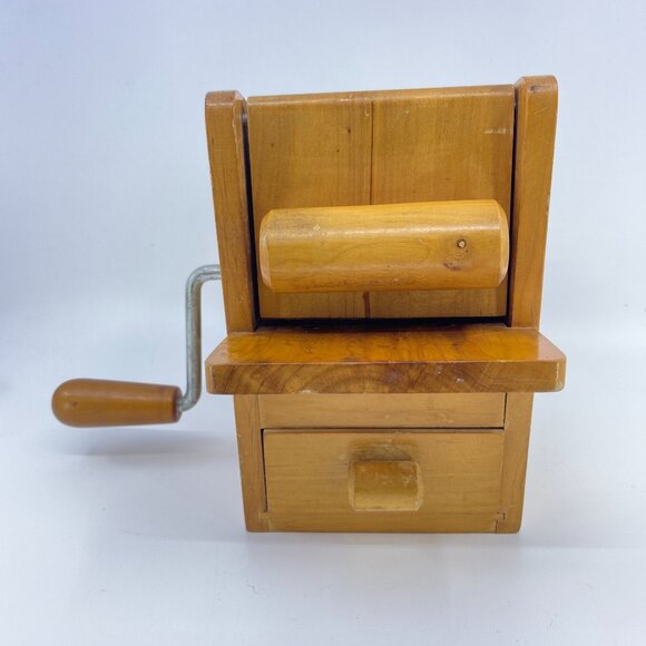 vintage lariana wooden manual hard cheese grater with drawer & crank handle - Picture 1 of 8